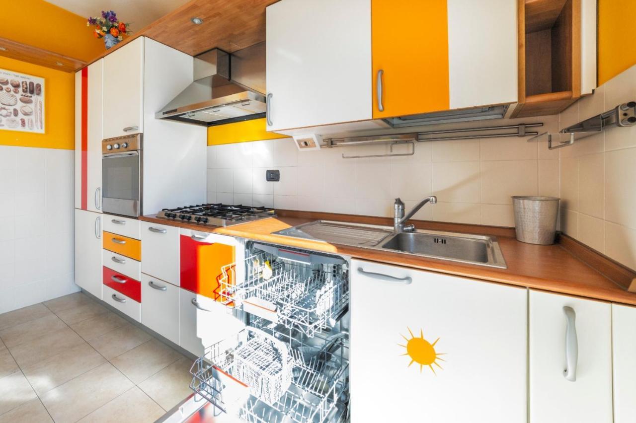 Milano Rogoredo Apartment With Garage エクステリア 写真