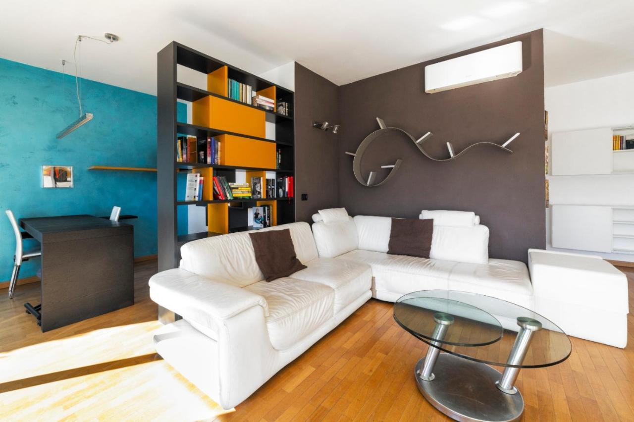 Milano Rogoredo Apartment With Garage エクステリア 写真