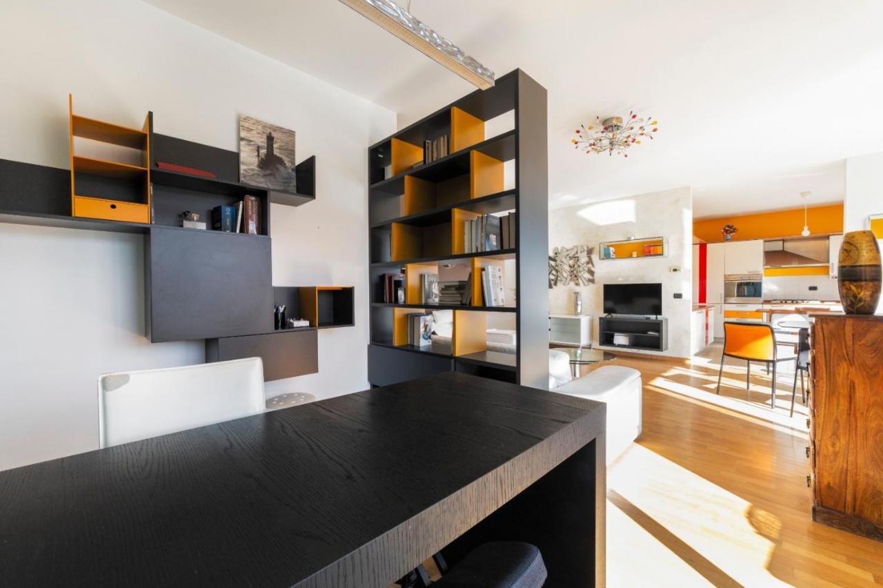 Milano Rogoredo Apartment With Garage エクステリア 写真