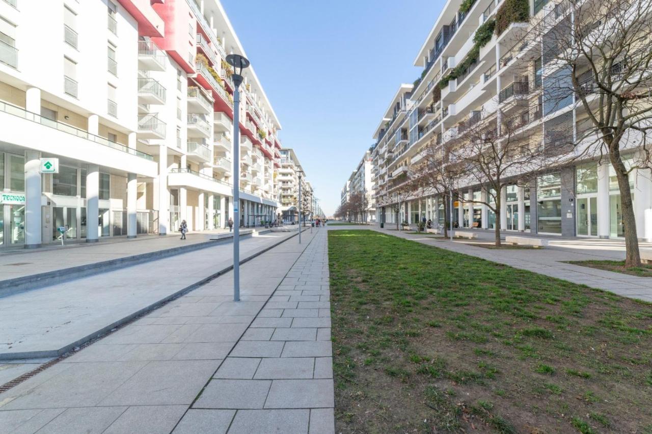 Milano Rogoredo Apartment With Garage エクステリア 写真